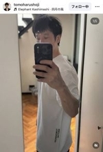 「２５年前ぐらい」庄司智春、先輩芸人との懐かしい２ショ公開…「なぜかミキティまで」誕プレも披露