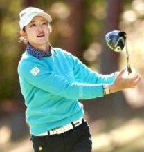 昨年覇者の竹田麗央とツアールーキーの原英莉花は２６位　今季初戦の渋野日向子は６３位