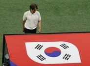 【Ｗ杯】韓国こんなはずじゃ…　初戦逆転勝利→ミスから決勝弾献上→ドローでも突破なのに敗戦→３位で“他力”待つも悲劇の敗退決定…１次Ｌ経過