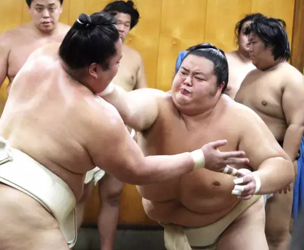 大関・琴桜、秋場所へ本格的な稽古を再開　大栄翔らに１１勝４敗「思ったよりは良かった。続けていければ」…１３日初日