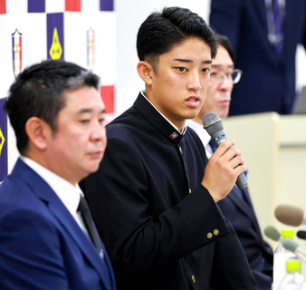 【会見全文】横浜・織田翔希「すごく悩みました」「世界一になりたい」「必ず恩返しできるように」米球界挑戦を表明…一問一答