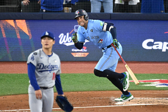 山本由伸、３回に初失点　復帰のスプリンガーに適時打献上　３３年ぶりＷＳ２試合連続完投＆２年前の日本Ｓ再現なるか