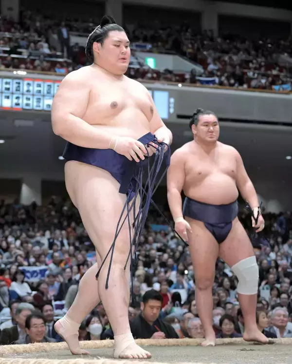 横綱・大の里が豊昇龍に敗れ１０勝５敗　「こんなに長くて辛い１５日間は初めて」