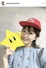 「ヒァウィーゴー」元テレ東・松丸友紀アナ、“マリオコーデ”でファンを魅了！「スターで無敵」「可愛いすぎです」