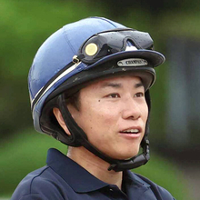 中京９Ｒで落馬の井上敏樹騎手は顔面、左足の負傷の診断　９日の中京９Ｒは五十嵐雄祐騎手に乗り替わり