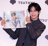 「大友至恩　１ｓｔ写真集発売で「感無量」 二十歳になったら「ワインを転がしてみたい」」の画像1