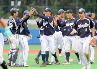 習志野市役所が初優勝･･･全国官公庁野球連盟第７７回中央大会