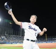【ヤクルト】石川雅規投手　引退セレモニーあいさつ「いつかまた会いましょう」　親友に呼びかけ「またいつかゆっくりパトロールして…」