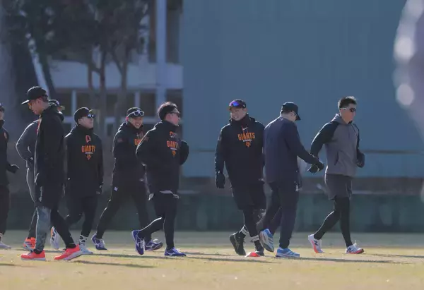 【巨人】宮崎１軍合同自主トレ２日目が開始　坂本勇人は体調不良で大事を取って静養