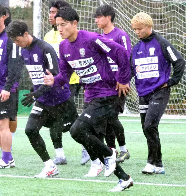 【Ｊ２藤枝】森侑里が”攻めるＤＦ”へ進化目指す　槙野監督の現役時代のように得点奪うセンターバックへ「質も量ももっと上げたい」