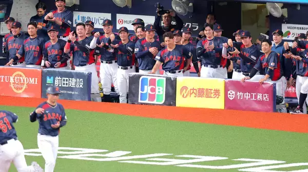 侍新パフォ定着へ　北山亘基の念押し効いた？「絶対やってください！」→鈴木誠也がアーチでお披露目　近藤＆森下適時打でもナインがポーズ