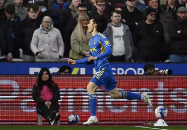 リーズの田中碧が鮮やかな先制弾でＦＡ杯４強進出に貢献…マンチェスターＣ、チェルシー、サウサンプトンが４強に名を連ねる