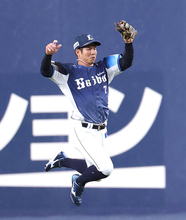 【西武】桑原将志が打席に立たず２回守備から退く　守備でアクシデントか　初回センター前の飛球に猛チャージ