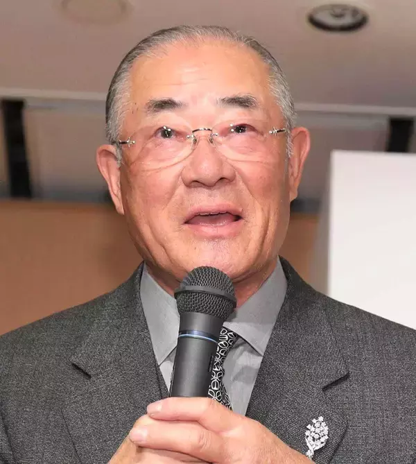 「彼の力だったら５０本ぐらい打ってくれないと」…「ブルージェイズ」岡本和真に「サンモニ」張本勲氏が期待「頑張ってもらわないと」