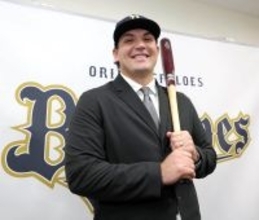 【オリックス】新外国人のボブ・シーモアが入団会見「とにかく打撃に自信がある。パワーを見せていけたら」アーチ量産に期待大