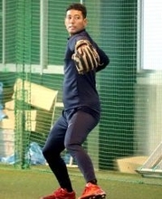 【楽天】 加治屋蓮が２年連続のフル回転へ「居場所をつかむ」左打者対策で新たな変化球を導入検討