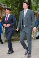 【巨人】プロ２０年目の坂本勇人「今年はさらに『やらなきゃいけないな』という気持ち」宮崎神宮参拝