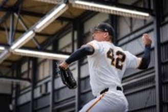 【巨人】「いいね！」期待の新助っ人右腕、初ブルペンでキレキレ３５球　スタッフも思わず声