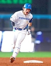 【日本ハム】１９９１年・西武抜きパ・リーグ新！開幕８戦２０発！７回、野村佑希、勝ち越し３ラン