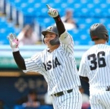 【大学野球】憧れは「野村克也」　亜大のドラフト候補捕手・前嶋藍が決勝満塁弾＆好リードで今春初勝利に貢献