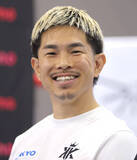 「【ボクシング】井岡一翔「期待以上の試合をしたい」５階級制覇へ５・２井上拓真と激突」の画像1