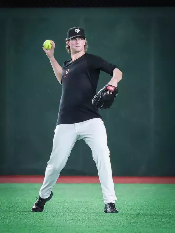 【巨人】ウィットリー「森下、佐藤」を警戒　伝統の一戦初先発　東京Ｄ初白星へ「一番ライバルになるチーム」