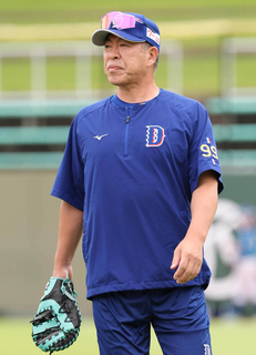 【中日】観客増加率セ・Ｎｏ１に井上一樹監督「申し訳ない」「喜んでもらえるものを見せる」あえて炎天下のマツダで練習