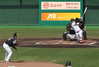 阪神コンビで逆転　つながる侍ジャパン打線　佐藤輝同点打＆森下２点二塁打…初回５安打４点と好発進