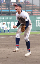 【高校野球】初回３失点の浜松市立エース徳田雄亮（ゆうすけ）が６回から再登板　１点リード守り切り「開き直って気持ちで投げました」