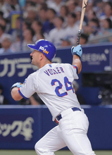 【中日】劇的逆転サヨナラ！９回にボスラー同点ソロ＆村松開人がＶ打　ヤクルトに貴重な１勝　借金１７でも…３位まで５ゲーム差