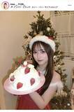 「辻希美の長女・希空、サンタコスで「クリスマスケーキ作ったよ」報告！ケーキのクオリティを母絶賛「凄いよねぇ」」の画像1