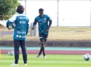 【Ｊ２札幌】沖縄キャンプ参加も…ポルトガル人ＤＦ獲得見送り　能力＋円安影響　２２歳ペドロ・ゴメス