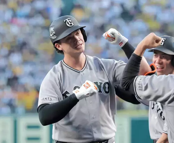 【巨人】新助っ人ダルベックが虎キラーすぎる！全３発＆８／１０打点が阪神戦　３ラン→安打→二塁打でマー君を援護