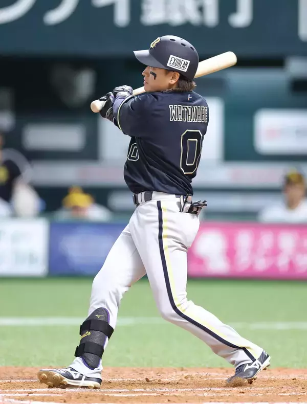 【オリックス】渡部遼人がプロ初アーチとなる右越え２ラン！　守備走塁のスペシャリストがバットで魅せた