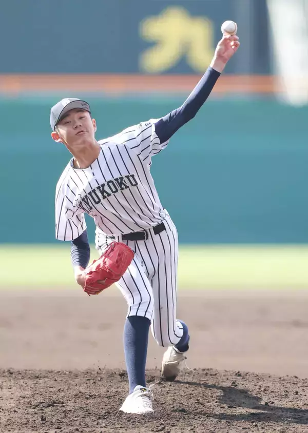 【高校野球】本命は昨秋明治神宮Ｖの九州国際大付　県立の雄・東筑は１４７キロ右腕が先導　飯塚、福岡大大濠も強力…福岡大会