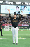 「【巨人】坂本勇人が漏らした本音「一番うれしい」通算３０２号はリーグ最多タイ８発目のサヨナラ弾…「決めてやろうと思ってね」不変の闘争心と勝負強さ　ファンへの感謝も」の画像1