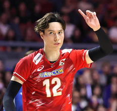 【バレー】２大会ぶりのメダルを目指す日本男子　第１セットは２１―２５で落とす　３位決定戦でスロベニアと対戦中