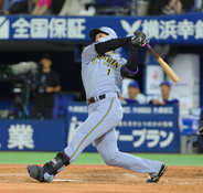 【阪神】森下翔太＆佐藤輝明のアベック３０号で逆転勝利！腰部疲労骨折から復帰のイーストン・ルーカスが待望の来日初勝利
