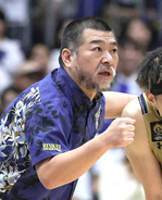 ホーバス氏の後任・桶谷氏が抱負「先人が築いた土台を踏襲」「常に世界の第一線と肩を並べられるチーム創りを」…バスケ男子の新監督