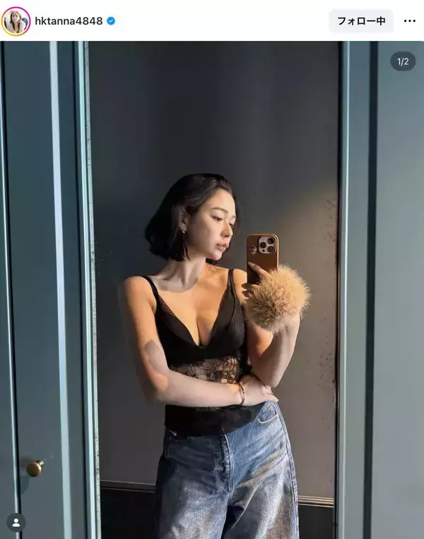 村重杏奈の胸元あらわな大胆オフショットが美しすぎる！　抜群のスタイルに「最強クラスに綺麗」「魅力的」