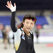 高木美帆さん　引退して別人級ショット！ばっちりメイク「美しい」「キレイ」「素敵ですね～」園遊会に参加