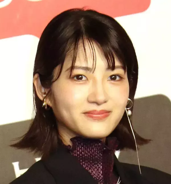元乃木坂４６・若月佑美、デビュー１５周年記念作品集を発売　「芸術と呼べるほど大層なものではないかもしれませんが」