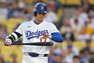 ドジャース完敗で連勝ならず　剛腕ミジオロウスキーに翻弄、大谷翔平が意地の適時三塁打も…先発左腕ロブレスキは２被弾４失点、直近４戦１１被弾に
