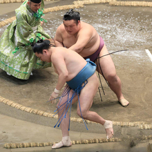 新十両の時不動が４勝目　かつての兄弟子・玉正鳳との対戦には「熱くなるものがあった」　取組後は「ラヴ上等」鑑賞でリラックス