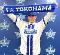 【ＤｅＮＡ】人的補償で移籍の古市尊が入団会見　「守備では負けない」