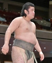 電車遅延も取組に間に合った三段目・今村、２０番前に到着し「あまりアップをする時間はなかったが、間に合って良かった」