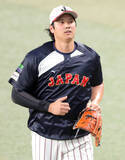 「侍ジャパン・大谷翔平のフリー打撃にナイン集結　近藤も中村もくぎ付け」の画像1