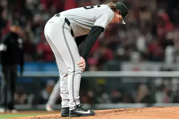 巨人・ウィットリーへ内海コーチも「もったいなさすぎるでしょ」…四球からの長打に「自分が犯した間違いで勝敗が決してしまった」