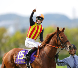 「アニたん」桜の女王スターアニスへ松山弘平騎手が感謝の呼びかけ　ネット「愛称決定やな」ジョッキーカメラが話題に