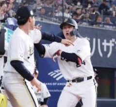 【オリックス】紅林弘太郎が今季４号ソロ「低めのスライダーにうまく反応できた」４発はすべて９番で記録